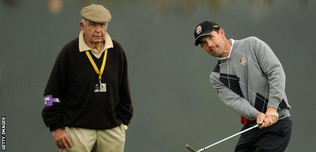 Bob Torrance keeps a keen eye on Padraig Harrington at the Ryder Cup in 2010