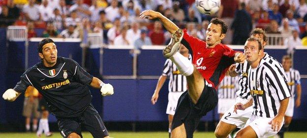 Manchester United V Juventus in a pre-season friendly in 2003 at the Giants Stadium, New York