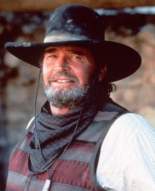 James Garner in The Streets of Laredo