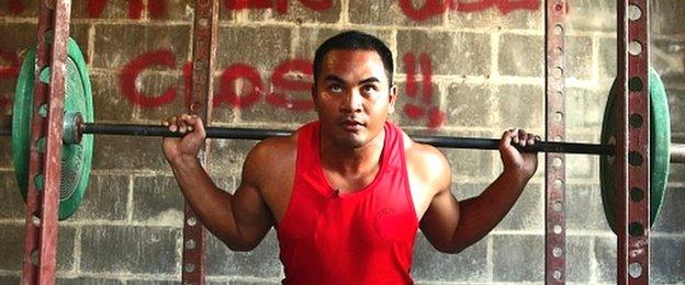 Nauru weightlifter Deamo Bagugo training at a gym on the island