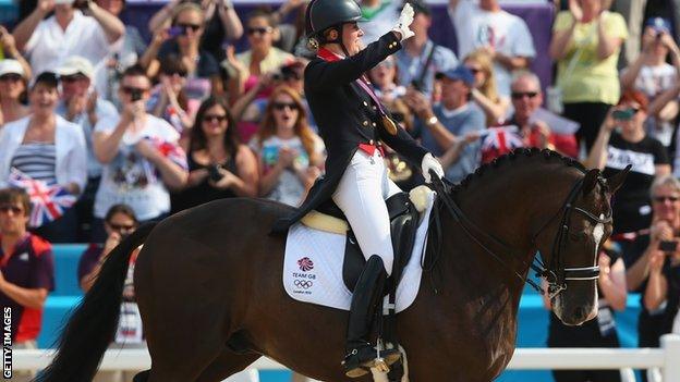 Charlotte Dujardin riding Valegro to Olympic gold at London 2012