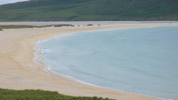 Scarista beach