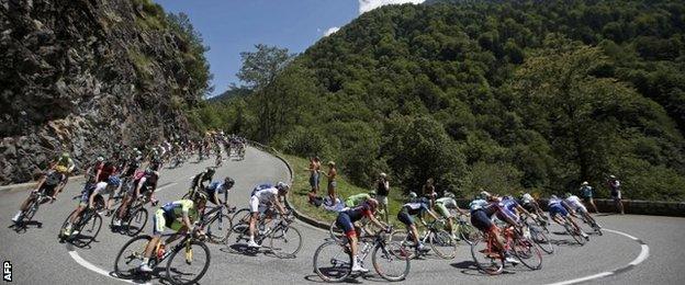 Majka retains his polka dot jersey after following his second stage win of this year's Tour