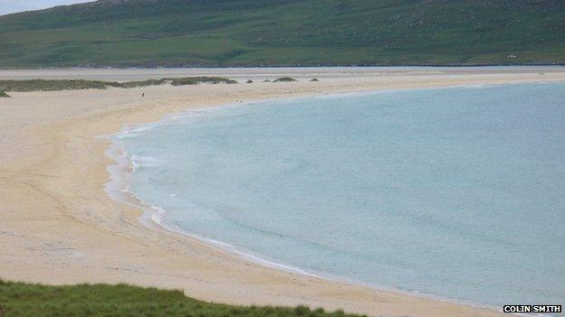 Scarista beach