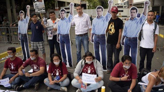 Supporters of detained opposition leader Leopoldo Lopez, Caracas, 23 July