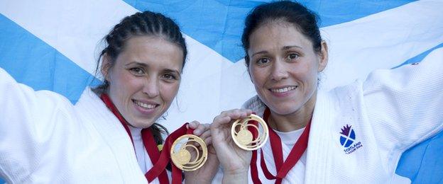 Kimberley and Louise Renicks celebrate their gold double