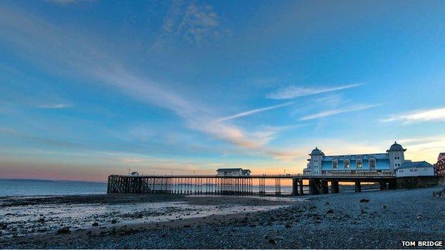 Penarth Pier, Vale of Glamorgan, at sunset