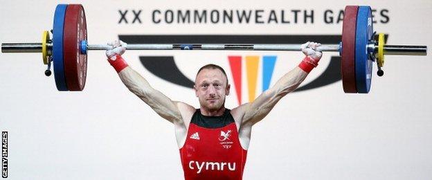 Gareth Evans of Wales makes a successful lift en route to finishing fifth