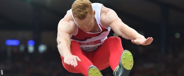 Greg Rutherford