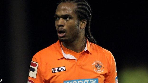 Nathan Delfouneso