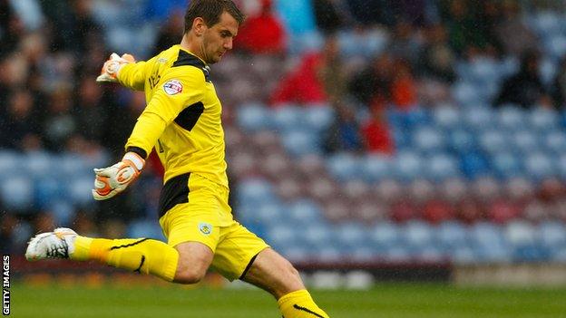 Tom Heaton