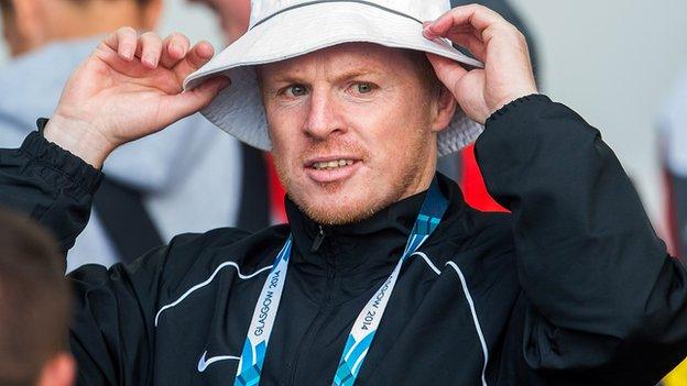 Neil Lennon took in the lawn bowls