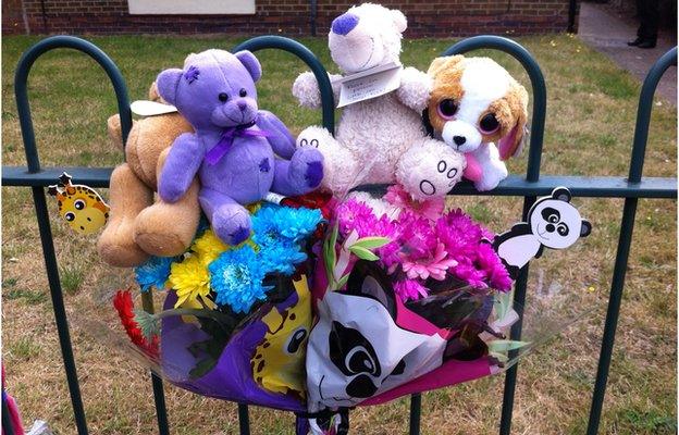 Bestwood murder tributes