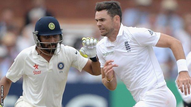 Ravindra Jadeja and James Anderson