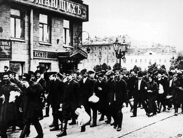 Russian reservists in St Petersburg, 8 August 1914