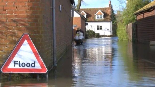 Eastbury flooding in February 2014