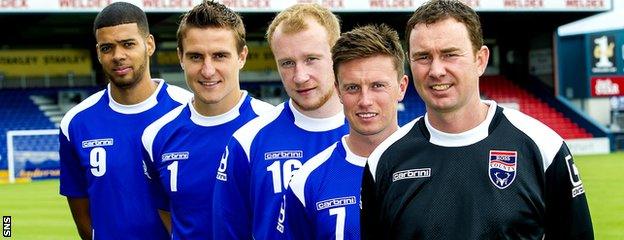 Ross County manager Derek Adams with new signings, left to right, Jake Jervis, Antonio Reguero, Liam Boyce and Joe Cardle