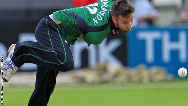 Worcestershire fast bowler Nick Harrison