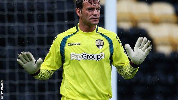 Roy Carroll