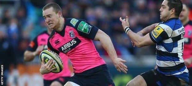 Owen Williams runs with the ball for the Blues