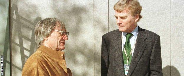 Ecclestone talks to the then FIA President Max Mosley