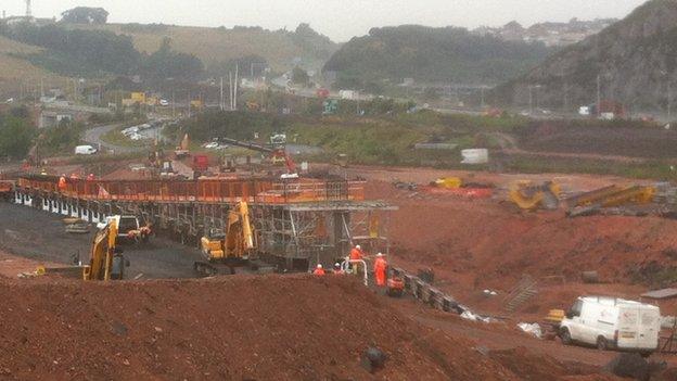 Building Queensferry Crossing Pic: Morag Kinniburgh