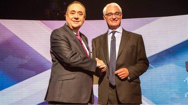 Ailig Salmond agus Alistair Darling