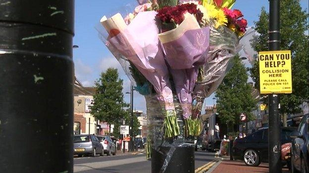 Scene of accident on Dunstable Road, Luton
