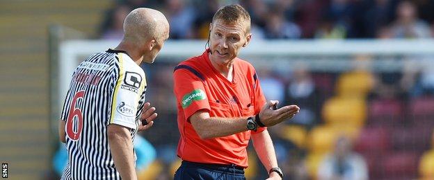 St Mirren's Jim Goodwin is sent off by referee Calum Murray