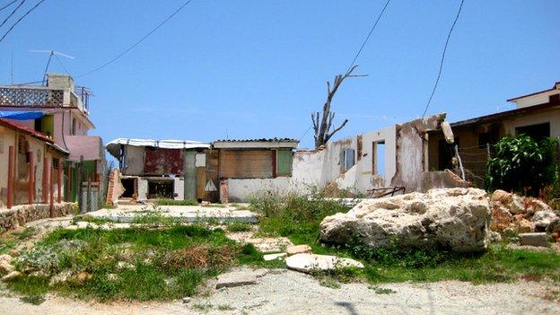 Ruins of a house in Siboney