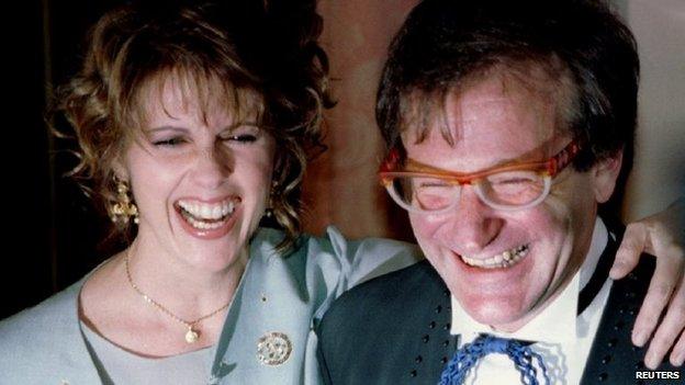 Pam Dawber with Robin Williams in 1995