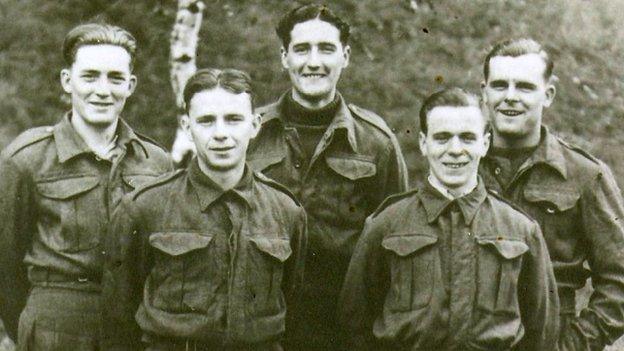 L/Cpl Saunders with other prisoners at Lamsdorf