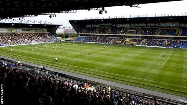 Kassam Stadium