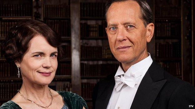 Elizabeth McGovern and Richard E Grant