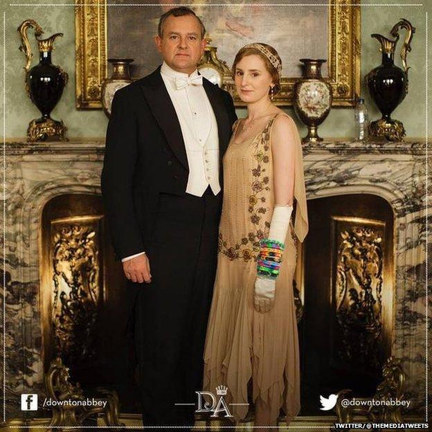 The Early of Grantham and Lady Edith who is wearing loom bands