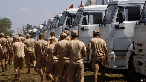 Russian convoy outside Kamensk-Shakhtinsky, 15 Aug