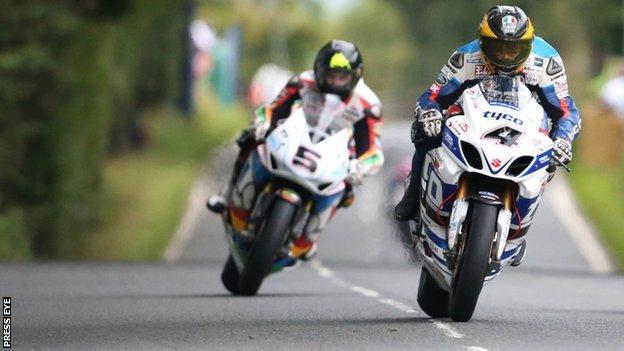 Bruce Anstey passed Guy Martin in the closing stages of the opening Superbike race at the Ulster Grand Prix