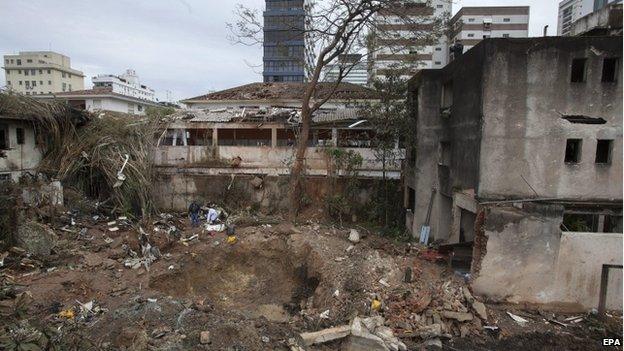 Eduardo Campos plane crash site in Campos