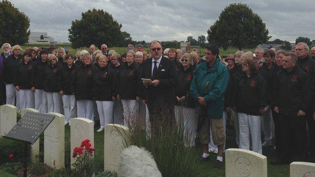 Plaid Cymru MP Elfyn Llwyd spoke at the ceremony