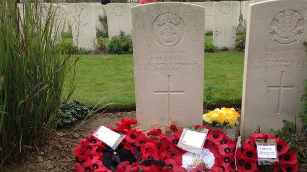 The ceremony at Artillery Wood Cemetery was held in front of Hedd Wyn's grave