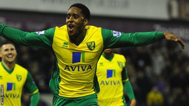 Leroy Fer celebrates scoring for Norwich City