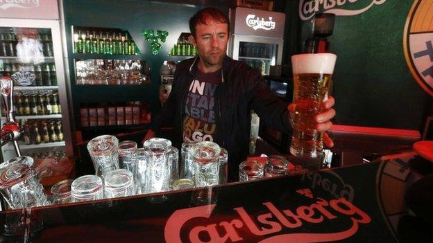 Carlsberg served in St Petersburg