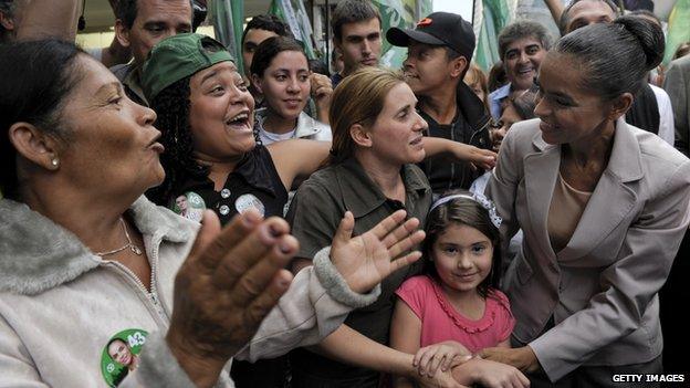 Marina Silva greets supporters as she campaigns in downtown Guarulhos on 27 September, 2010.