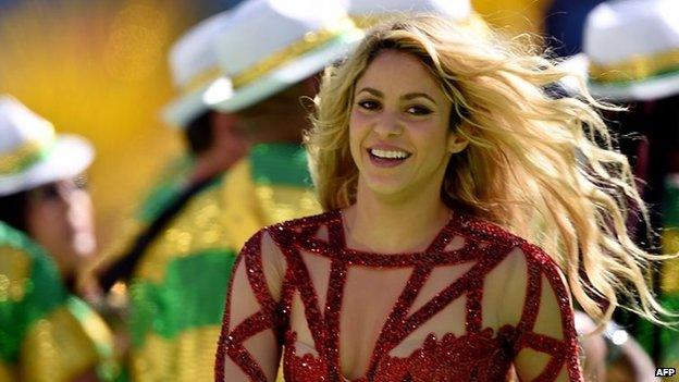 Colombian singer Shakira performs in Rio de Janeiro on July 13, 2014.