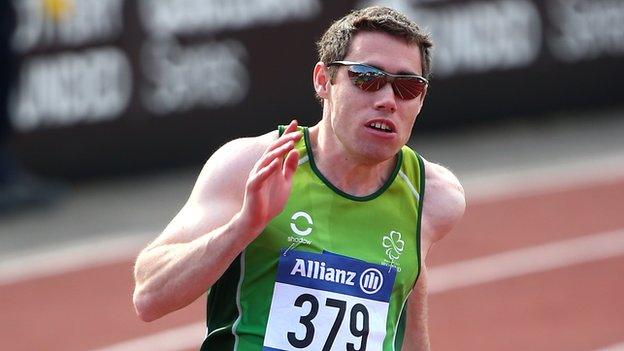 Jason Smyth in action in the T12 200m in Swansea on Thursday