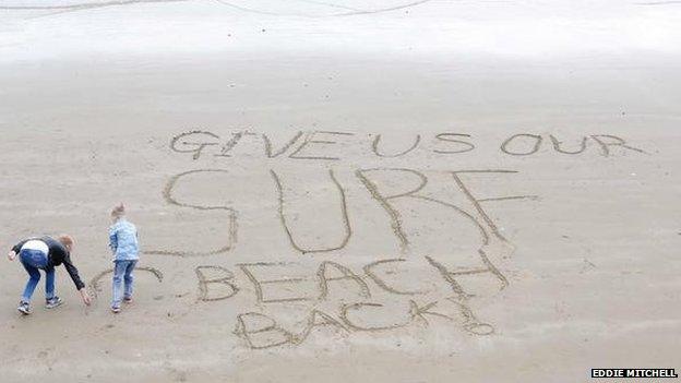 Protesters on Newhaven beach