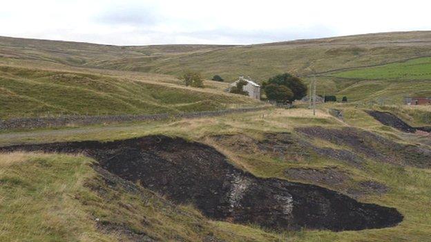 Sinkhole near Cowshill