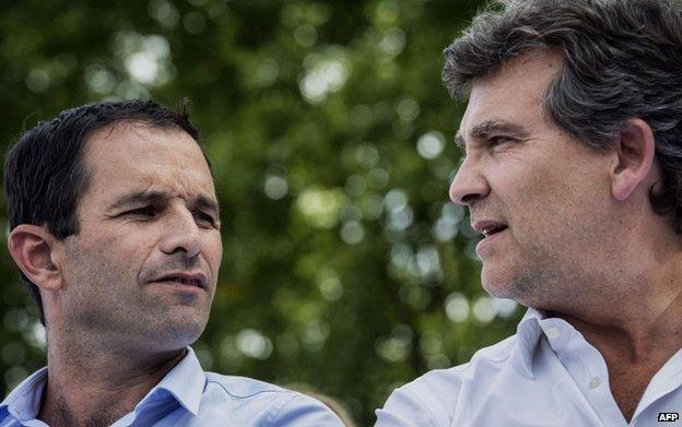 Arnaud Montebourg (R) and Benoit Hamon (24 August)