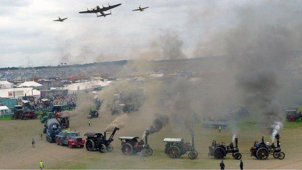 Air show at Great Dorset Steam Fair