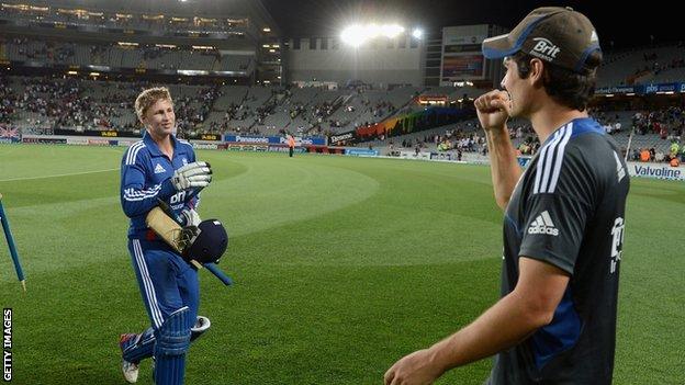 Joe Root (left) and Alastair Cook